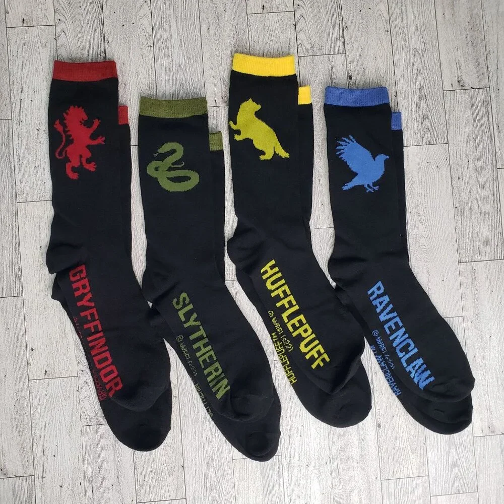 Harry Potter Crew Socks Gryffindor Slytherin Hufflepuff Ravenclaw 4-Pack Sz 6-12